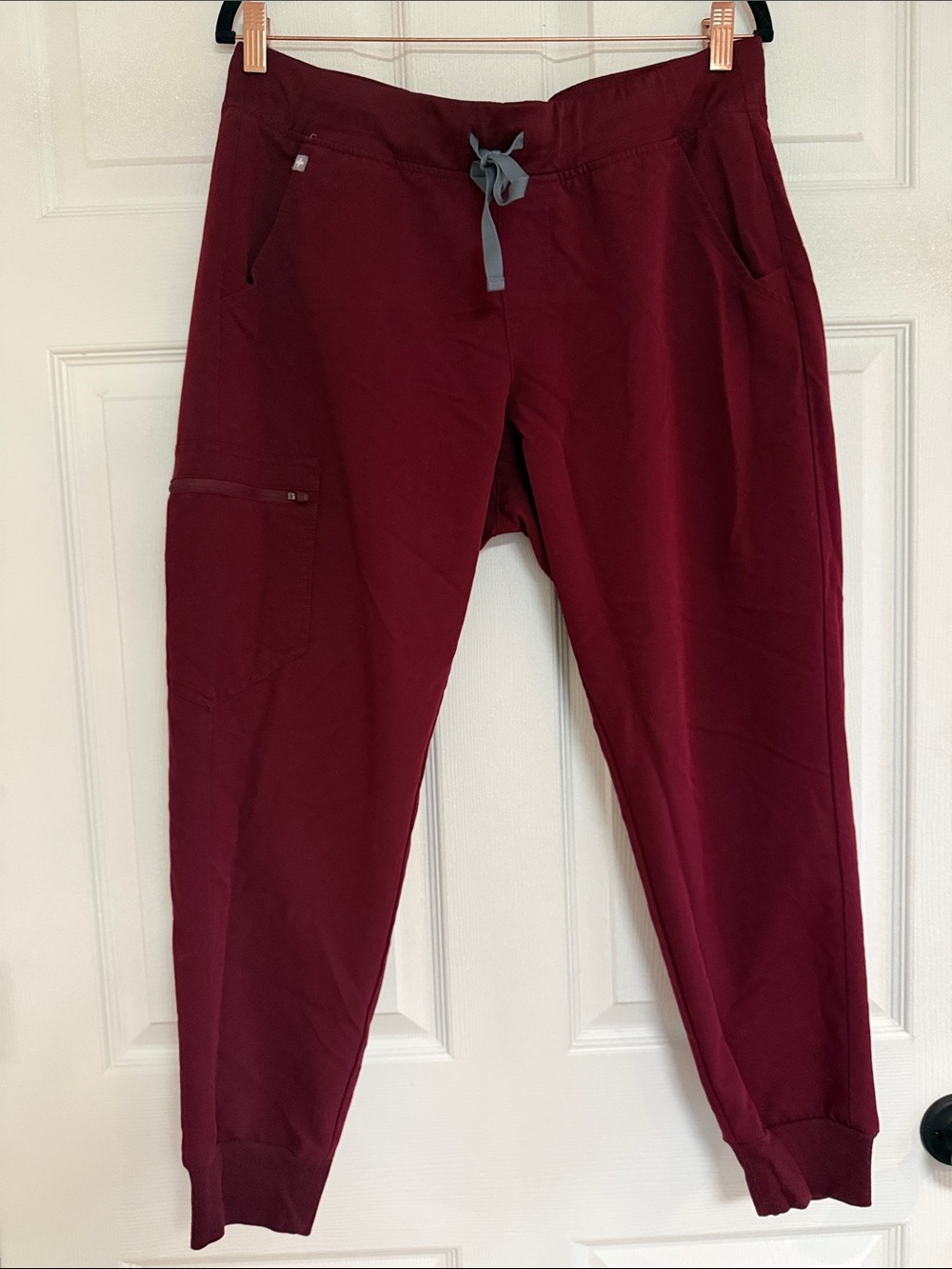 Figs Women's Burgundy Drawstring Jogger Pants